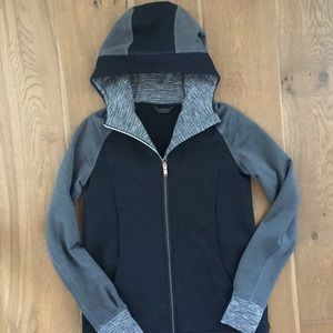 Lululemon fleece tunic jacket 6 black